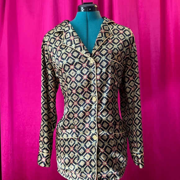 ‘99 Vs pajama set - Picture 2 of 8